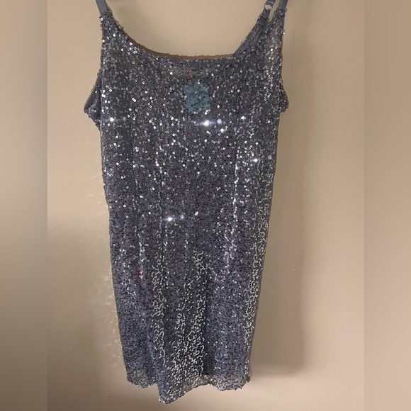 Sequin top - Picture 7 of 7